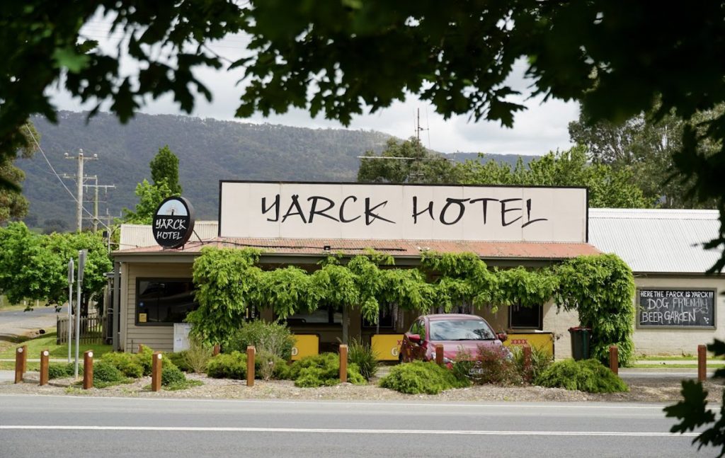 Yarck is a great little town that's only 13km from the campground so the boys had breakfast at the Giddy Goat Cafe - Great Vic Rail Trail Tour